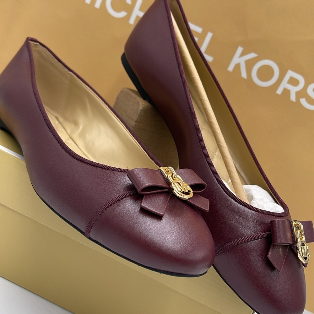 MICHAEL KORS HONEY BALLET FAUX LEATHER
49H3HNFP1L
OXBLOOD - Picture 5 of 16